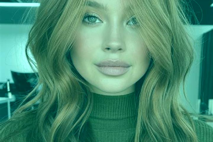 Clara, 27, a auburn grey-eyed middle eastern companion based in Devasora South. Offering Deep French Kissing, OWO, A-Level. Available for incall and outcall,...