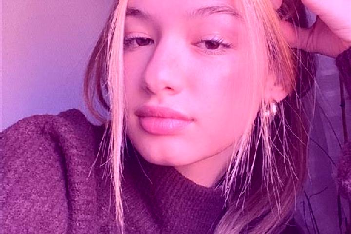 Clara, 27, a blonde brown-eyed indian companion based in Belle Isle. Offering CIM, Dinner Date, Striptease, 69, Girlfriend Experience. Available for incall a...