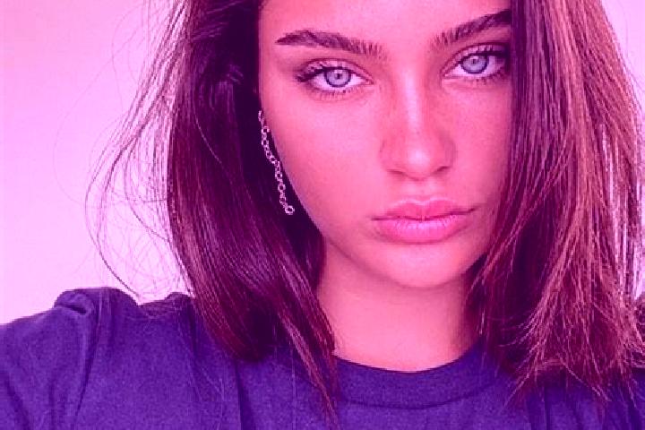 Clara, 27, a brunette blue-eyed ebony companion based in Nalkala. Offering Overnight, Duos, Roleplay. Available for incall and outcall, overnight bookings av...