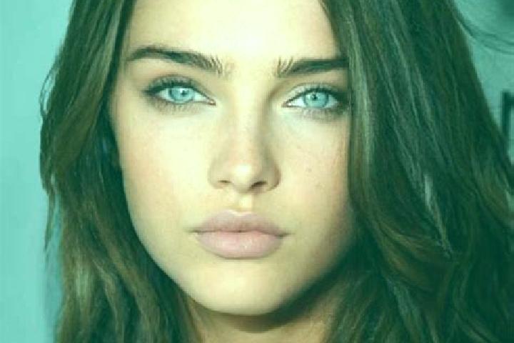 Clara, 27, a brunette grey-eyed european companion based in Siddharthanagar. Offering A-Level, Party Girl, CIM, OWO. Available for incall and outcall, overni...