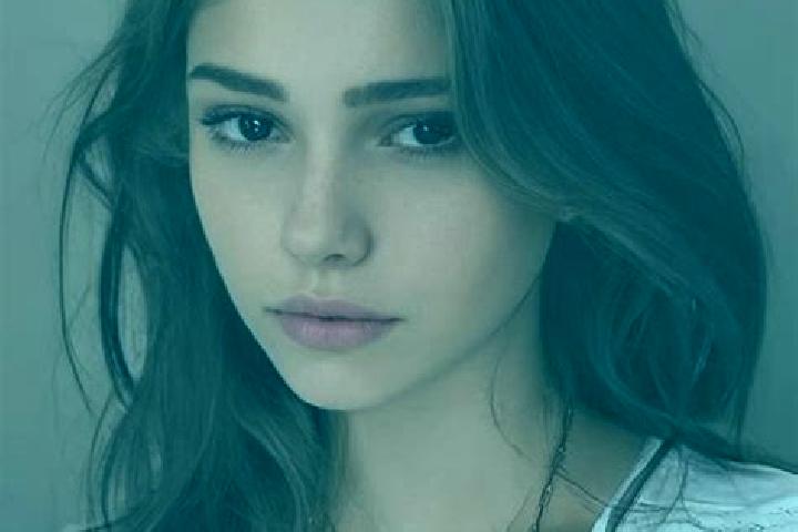 Clara, 27, a brunette grey-eyed slavic companion based in Bovolenta. Offering Duos, Fetish, Girlfriend Experience, Tantra. Available for incall and outcall, ...