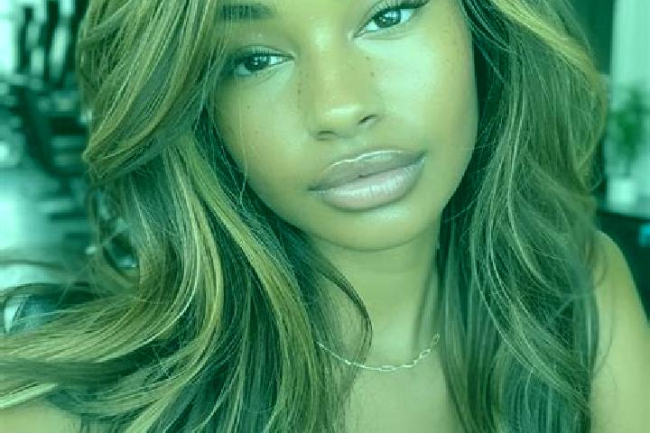 Clara, 27, a dark blonde dark-eyed caribbean companion based in Haro. Offering Roleplay, GFE, Girlfriend Experience. Available for incall and outcall, overni...