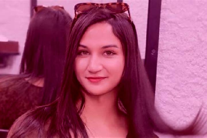 Clara, 27 — Escort in Bhagur, India