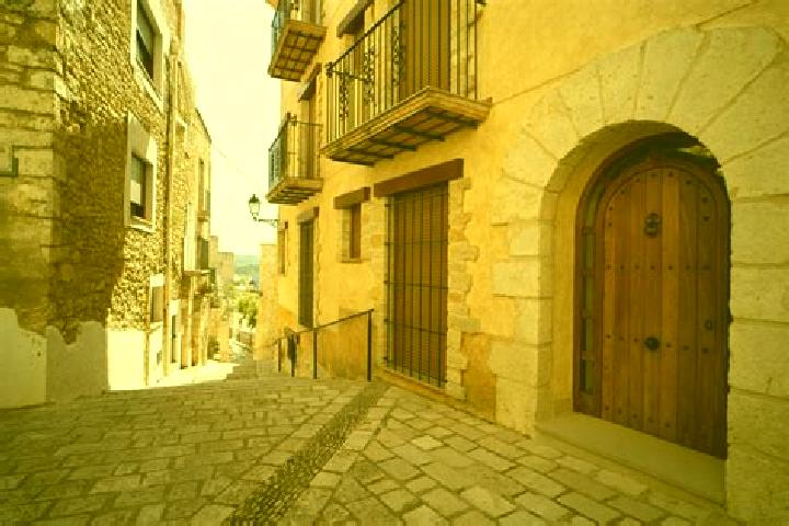 Clara, 27 — Escort in Cervera del Maestre, Spain