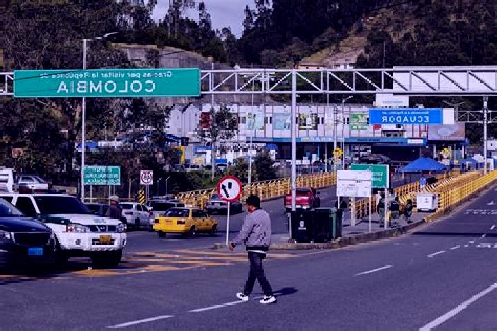 Clara, 27 — Escort in Concepcion, Ecuador