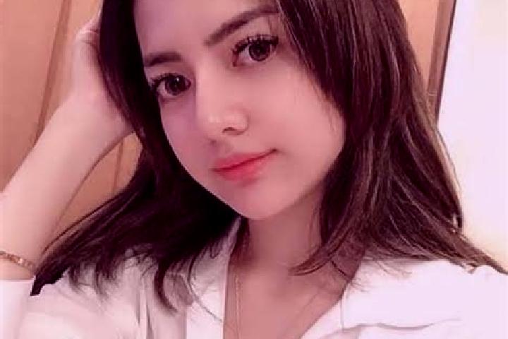 Clara, 27 — Escort in Klempun, Indonesia