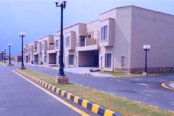 Clara, 27 — Escort in Pakistan Employees Cooperative Housing Society, Pakistan