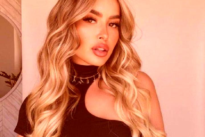 Clara, 27 — Escort in Palma, Brazil