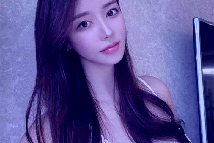 Clara, 27 — Escort in Tianshengjie, China