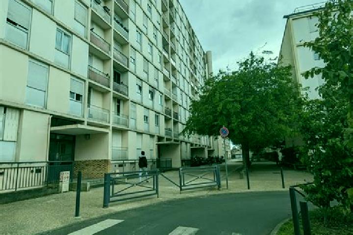 Clara, 27 — Escort in Vitry-sur-Orne, France
