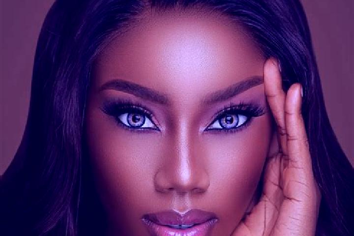 Clara, 28, a black blue-eyed ebony companion based in Markapur. Offering CIM, Couples, Dinner Date. Available for incall and outcall, overnight bookings avai...