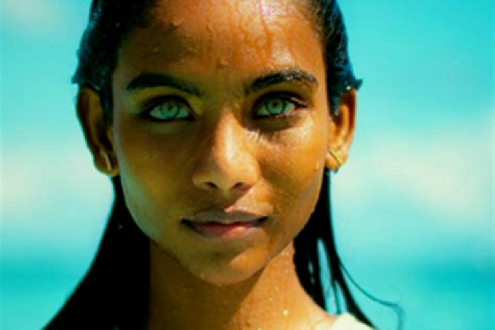 Clara, 28, a black blue-eyed indian companion based in Savona. Offering 69, Fetish, OWO, Party Girl. Available for incall and outcall, day and evening dates.