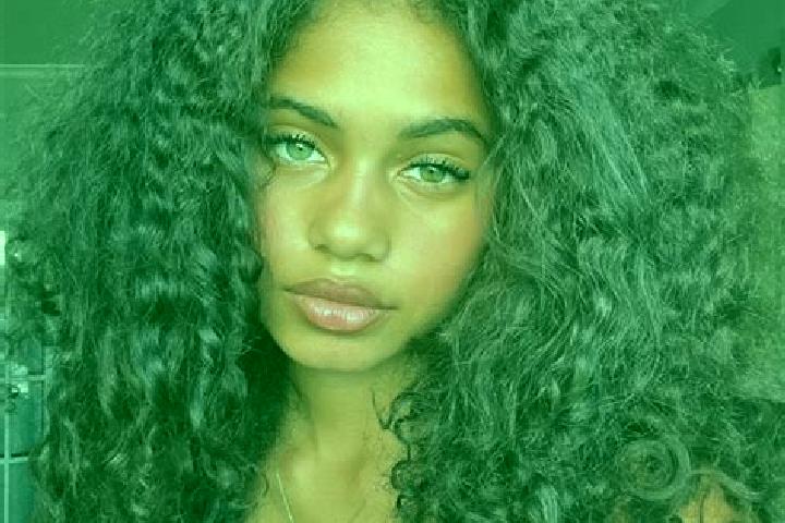 Clara, 28, a black grey-eyed ebony companion based in Lunel. Offering Girlfriend Experience, Erotic Massage, Travel Companion, Striptease. Available for inca...