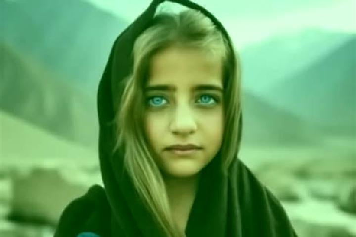 Clara, 28, a black grey-eyed middle eastern companion based in Gartcosh. Offering GFE, CIM, Overnight, Massage. Available for incall and outcall, overnight b...