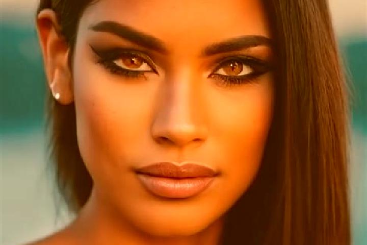 Clara, 28, a dark blonde green-eyed latina companion based in Zliv. Offering Striptease, Fetish, GFE, Roleplay, Deep French Kissing. Available for incall and...