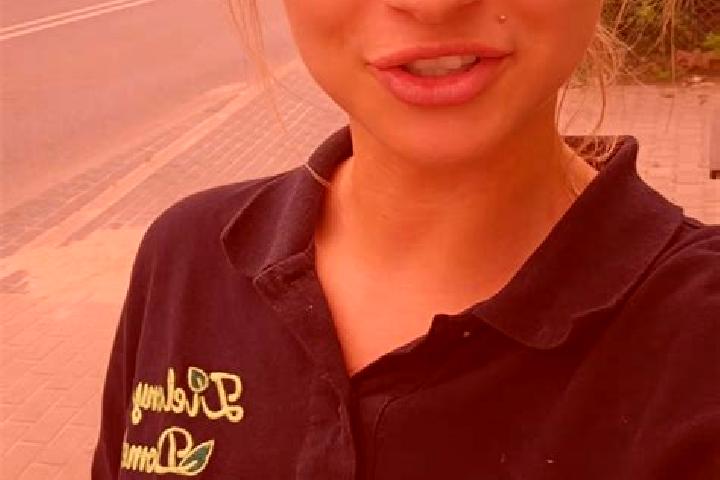Clara, 28 — Escort in Debnica Kaszubska, Poland