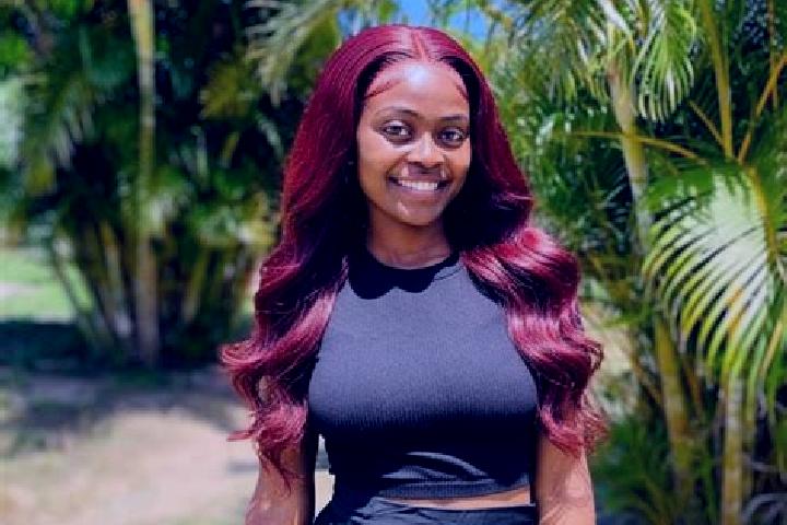 Clara, 28 — Escort in Jozini, South Africa