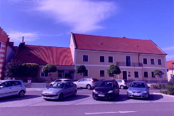 Clara, 28 — Escort in Langenrohr, Austria