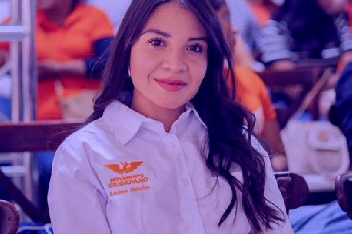 Clara, 28 — Escort in Temixco, Mexico