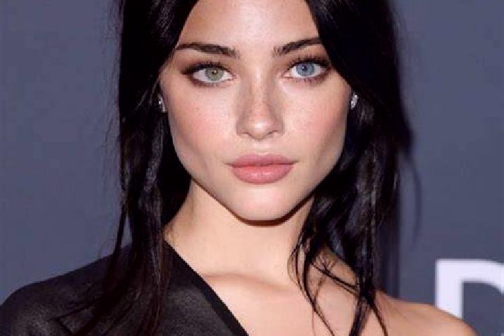Clara, 29, a black blue-eyed latina companion based in Fahrenbach. Offering BDSM, A-Level. Available for incall and outcall, overnight bookings available.