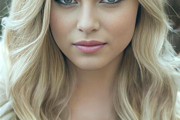 Clara, 29, a blonde brown-eyed ebony companion based in Longpre-les-Corps-Saints. Offering Couples, Deep French Kissing, A-Level, Erotic Massage. Available f...