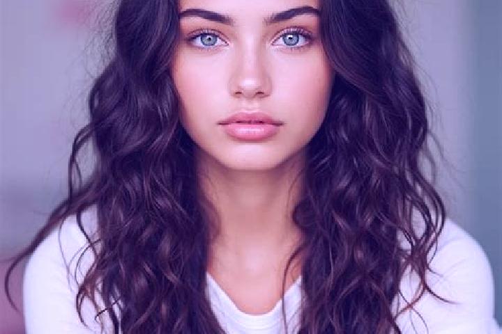 Clara, 29, a blonde hazel-eyed mediterranean companion based in Joerdenstorf. Offering 69, BDSM, Prostate Massage, Erotic Massage, CIM. Available for incall ...