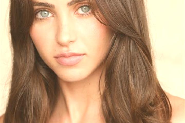 Clara, 29, a brunette grey-eyed latina companion based in Chooz. Offering Prostate Massage, Domination, Erotic Massage, GFE. Available for incall and outcall...