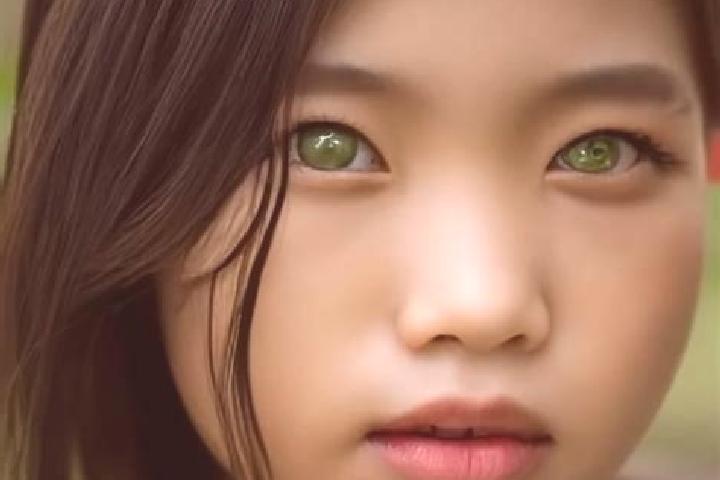 Clara, 29, a chestnut green-eyed asian companion based in Karangampel Kaler. Offering Erotic Massage, Striptease, Duos, GFE, Fetish. Available for incall and...