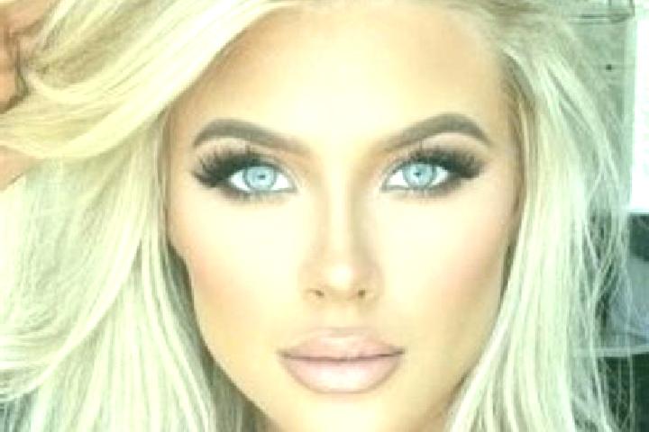 Clara, 29, a platinum blonde amber-eyed asian companion based in Iskushuban. Offering Couples, OWO, BDSM, Tantra. Available for incall and outcall, overnight...