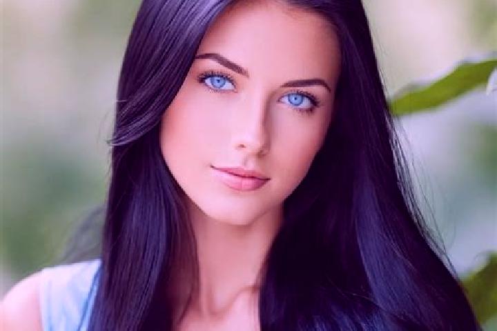 Clara, 29, a red dark-eyed mediterranean companion based in Ecquemicourt. Offering Fetish, Overnight, Massage, A-Level. Available for incall and outcall, ove...