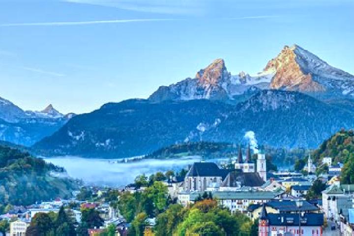 Clara, 29 — Escort in Egliswil, Switzerland