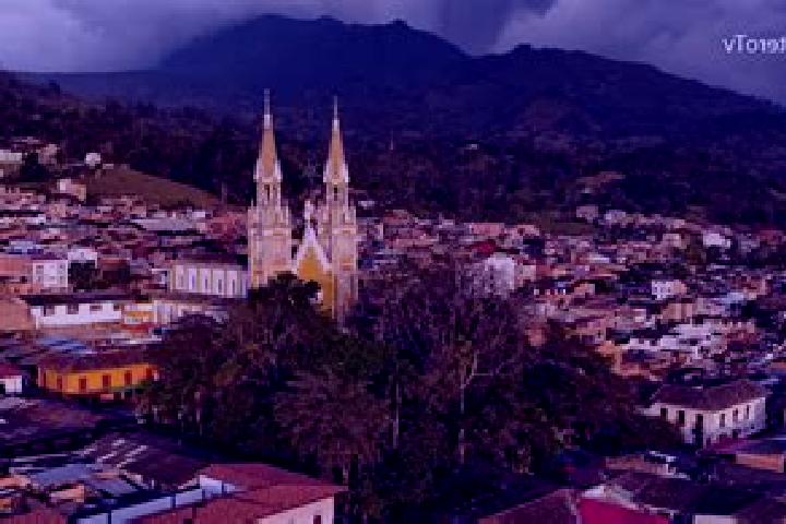 Clara, 29 — Escort in Umbita, Colombia