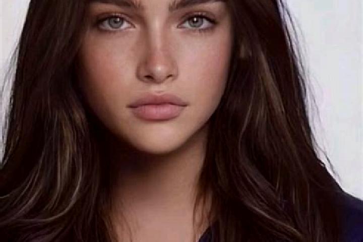 Clara, 30, a brunette blue-eyed mediterranean companion based in Ramillies. Offering Striptease, Roleplay, Overnight, Erotic Massage. Available for incall an...