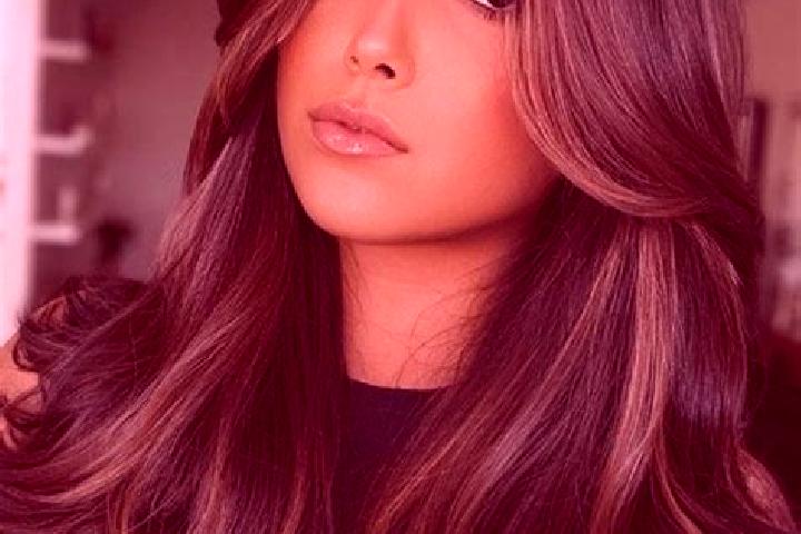 Clara, 30, a brunette dark-eyed mixed companion based in Bad Waldsee. Offering Travel Companion, Prostate Massage. Available for incall and outcall, overnigh...