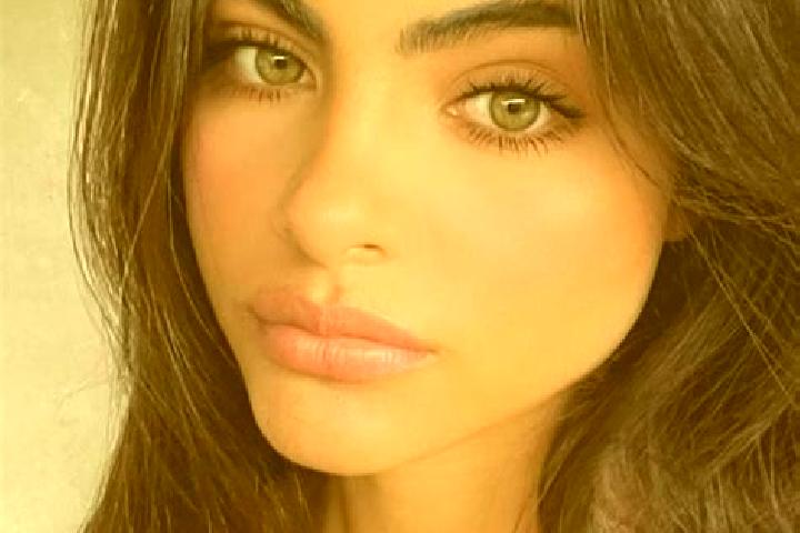 Clara, 30, a brunette green-eyed caucasian companion based in Bingley. Offering Overnight, Travel Companion, Domination, Massage, Roleplay. Available for inc...