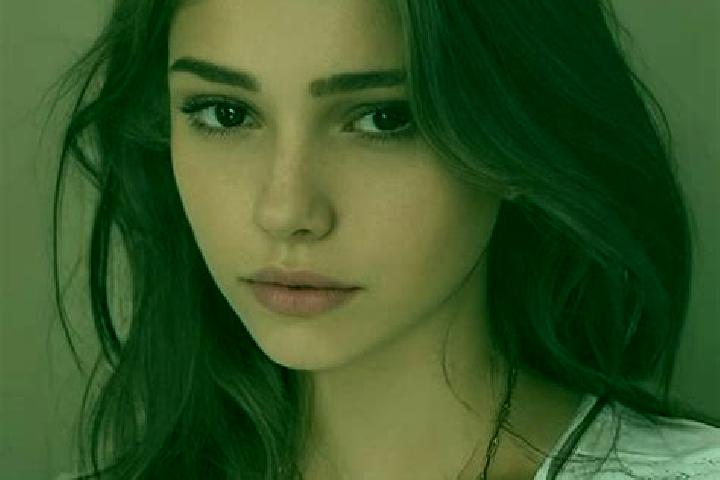 Clara, 30, a chestnut dark-eyed slavic companion based in Corrego Grande. Offering Massage, Domination, Prostate Massage, Roleplay. Available for incall and ...