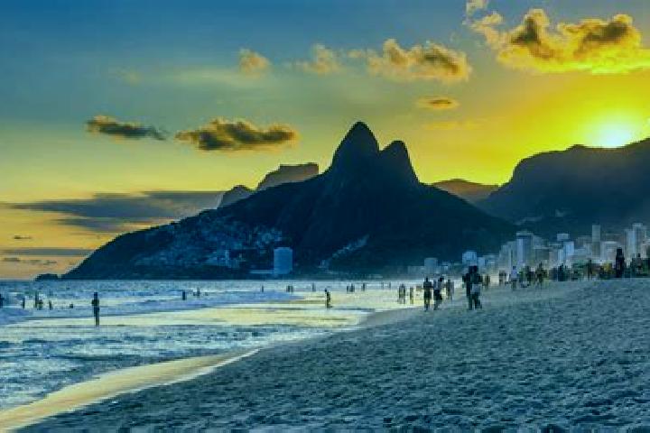 Clara, 30 — Escort in Conceicao de Ipanema, Brazil