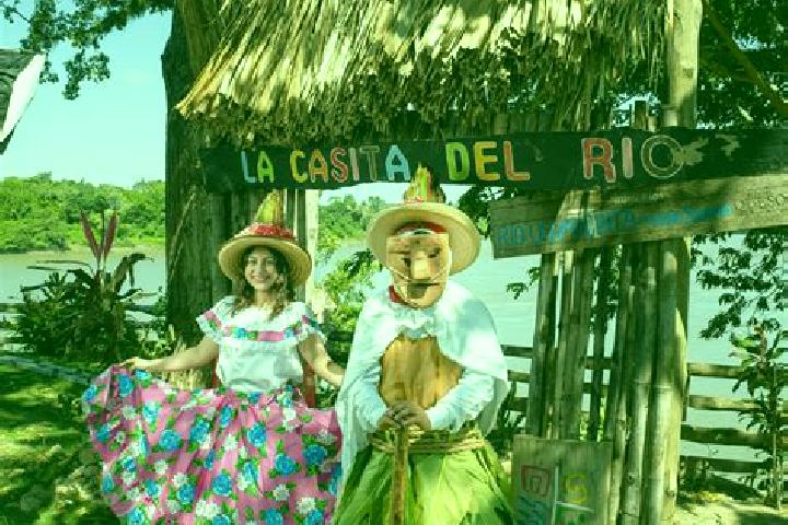 Clara, 30 — Escort in Cupilco, Mexico