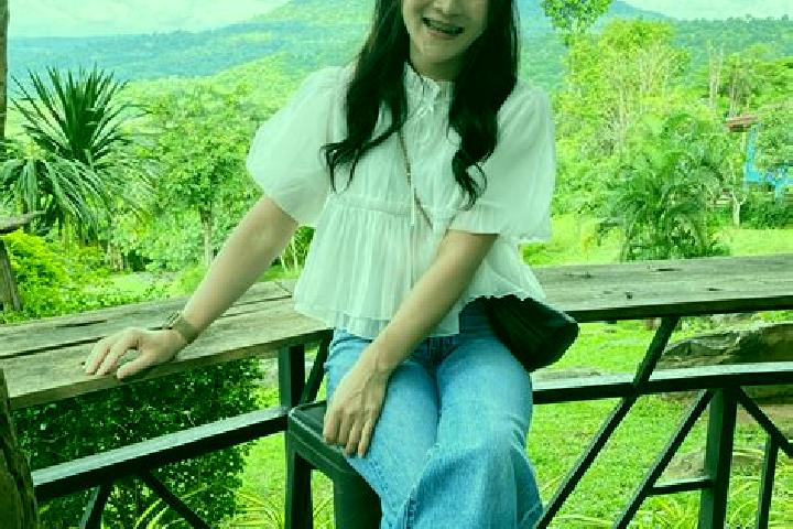 Clara, 30 — Escort in Kae Dam, Thailand