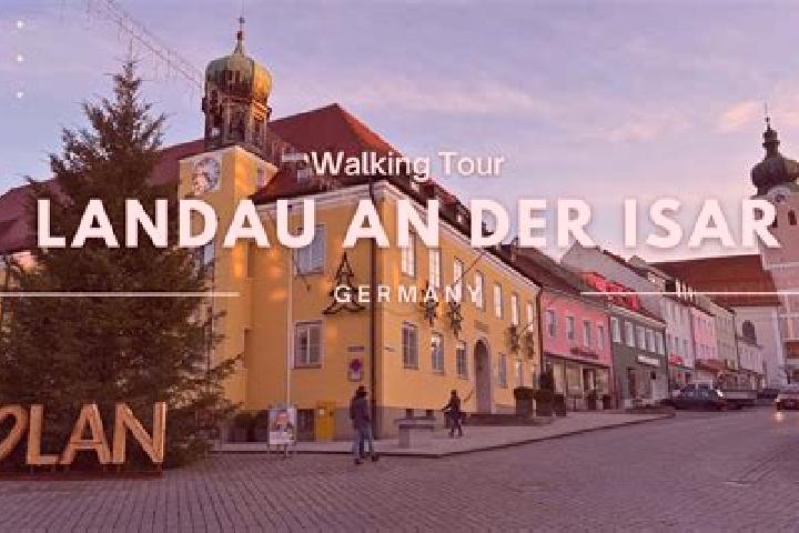 Clara, 30 — Escort in Landau an der Isar, Germany