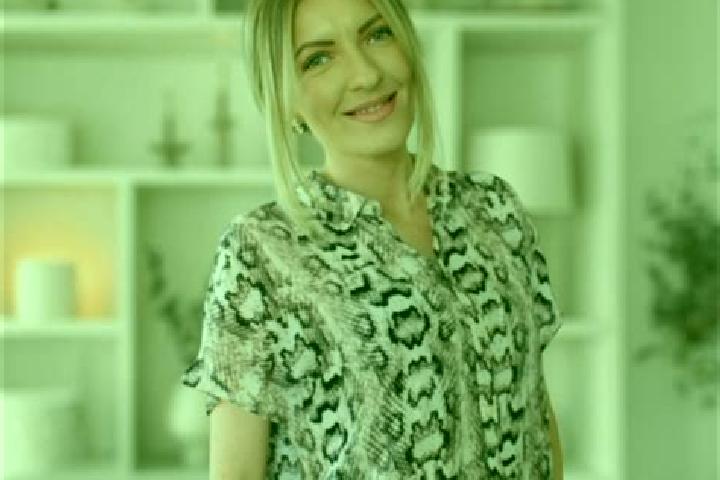 Clara, 30 — Escort in Meget, Russia