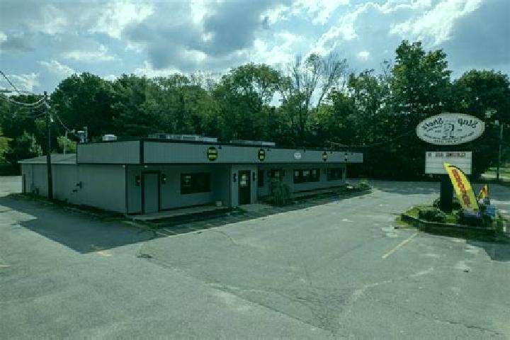 Clara, 30 — Escort in Raynham Center, United States