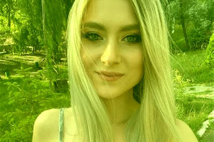 Clara, 30 — Escort in Varaseni, Romania