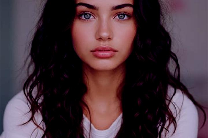 Clara, 31, a brunette amber-eyed mediterranean companion based in Kukhari. Offering Erotic Massage, BDSM, Overnight. Available for incall and outcall, overni...