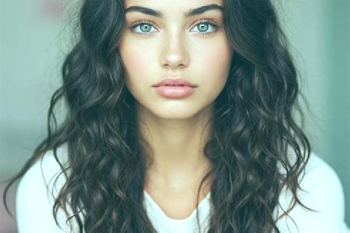 Clara, 31, a brunette grey-eyed mediterranean companion based in Wallacia. Offering Duos, Erotic Massage, Dinner Date, GFE. Available for incall and outcall,...