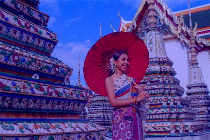 Clara, 31, a brunette grey-eyed mediterranean companion based in Wat Arun. Offering Overnight, Massage, CIM, Dinner Date. Available for incall and outcall, d...