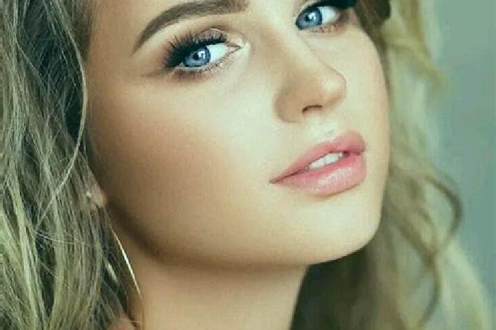 Clara, 31, a dark blonde blue-eyed asian companion based in Miro Khan. Offering BDSM, A-Level, Deep French Kissing. Available for incall and outcall, overnig...