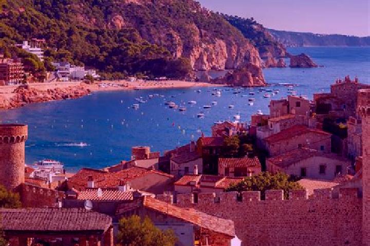 Clara, 31 — Escort in Alcabon, Spain