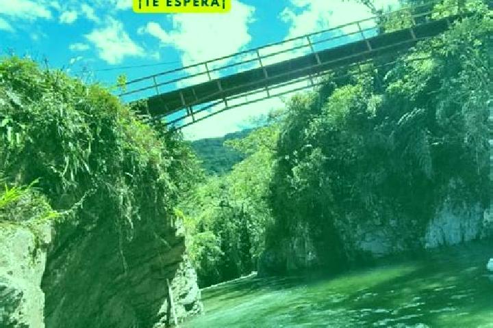 Clara, 31 — Escort in La Victoria de Imbana, Ecuador