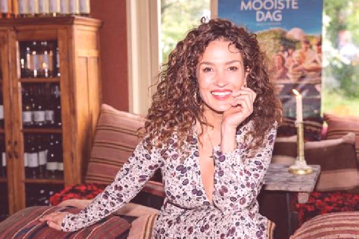 Clara, 31 — Escort in Middelbeers, Netherlands
